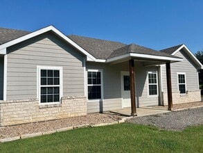 Building Photo - 2332 CR 314