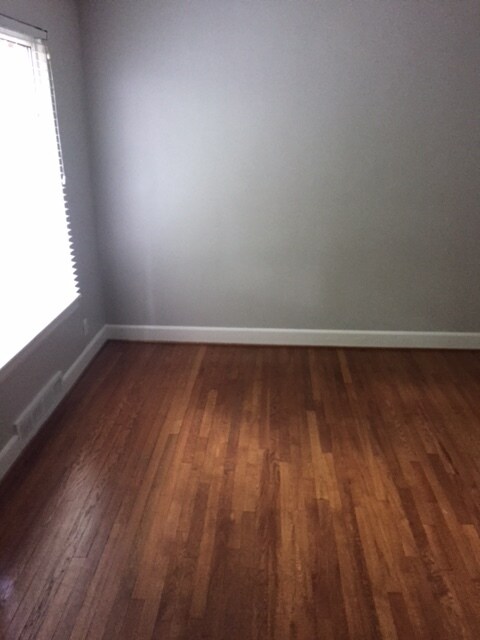 Foto del edificio - 2632 Greenbrier Rd