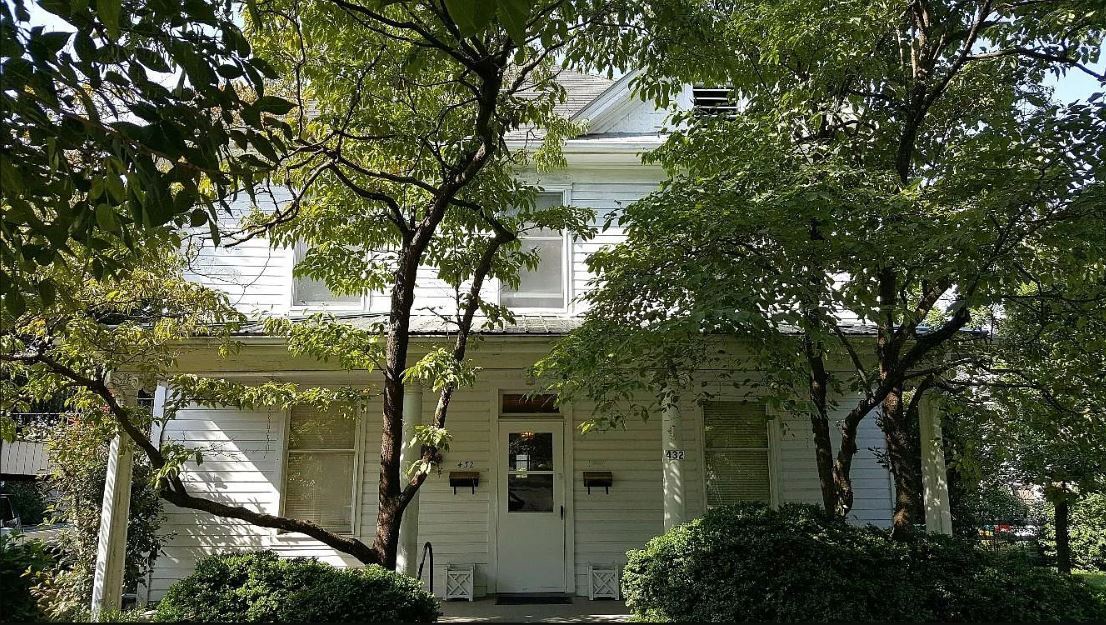 Street View - 432 Roanoke Blvd