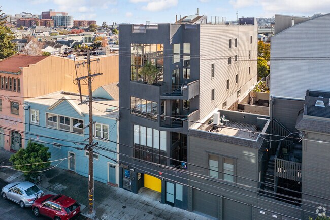 Building Photo - 3121 20th St