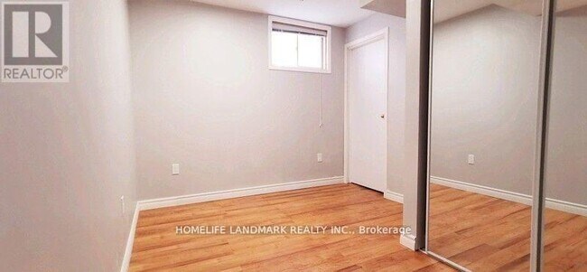 Building Photo - 22 Willow Fern Dr