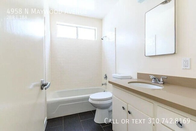 Foto del edificio - 4958 N Maywood Ave