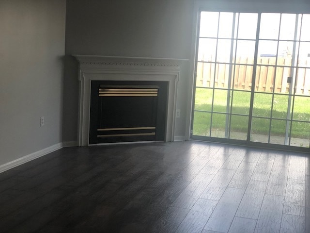 Building Photo - 3 Bedroom 2.5 bath w/1 car garage - Country Estates