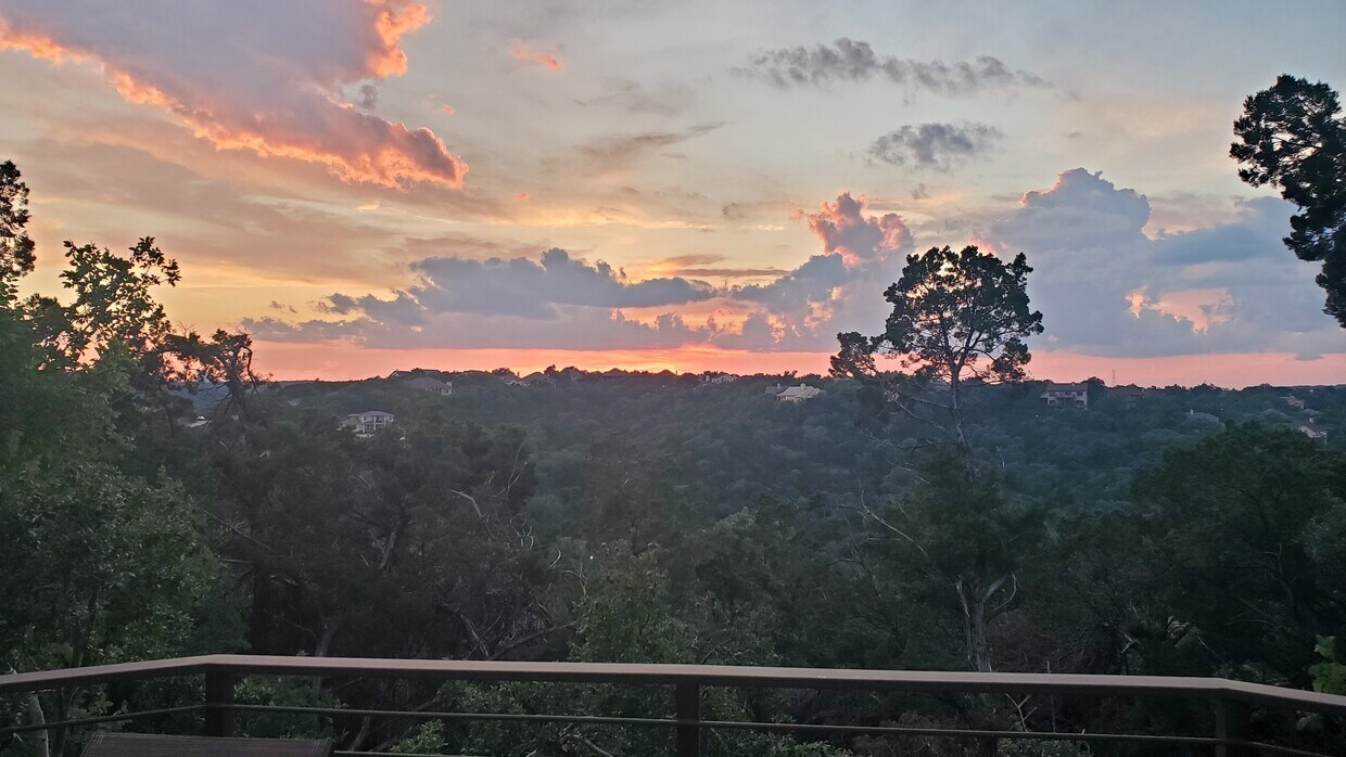 8806 Mariscal Canyon Dr, Austin, TX 78759 Townhome Rentals in Austin TX