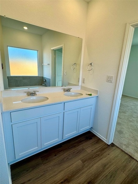 Foto del edificio - 134 Agua Azul Bnd