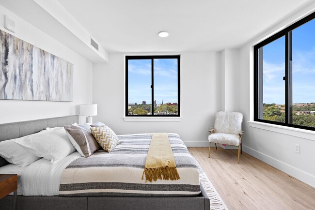 Foto del edificio - 144 Summit Ave