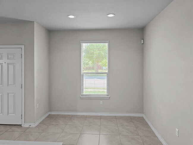 Building Photo - 11701 Prado Ranch Blvd