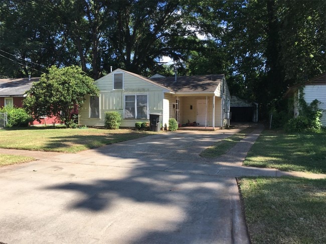 Foto del edificio - 109 E Slattery Blvd