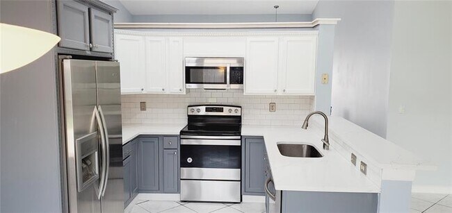 Foto del edificio - 8561 NW 52nd Ct