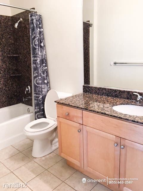 Building Photo - 3 br, 2 bath Condo - 88 N Jackson Ave #302 -