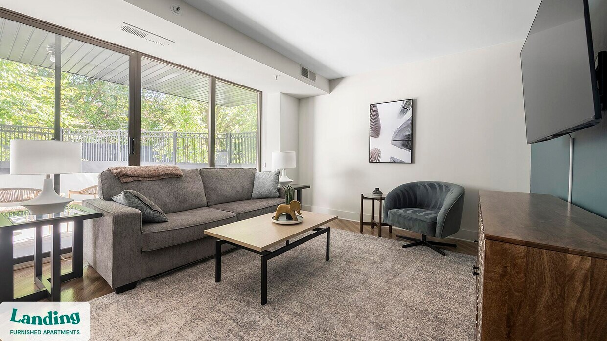 Foto principal - 1550 Clarendon Blvd