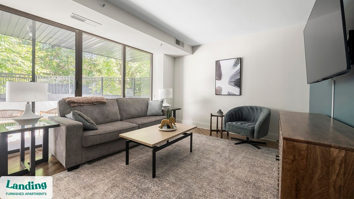 Primary Photo - 1550 Clarendon Blvd