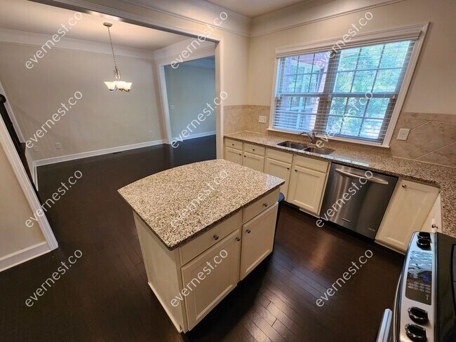 Building Photo - 1656 Woodbridge Ln