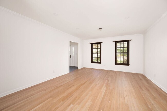 Foto del edificio - Spacious Canterbury Hills Home