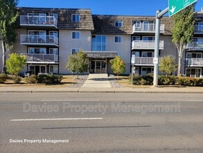 Building Photo - 8604 Gateway Blvd NW