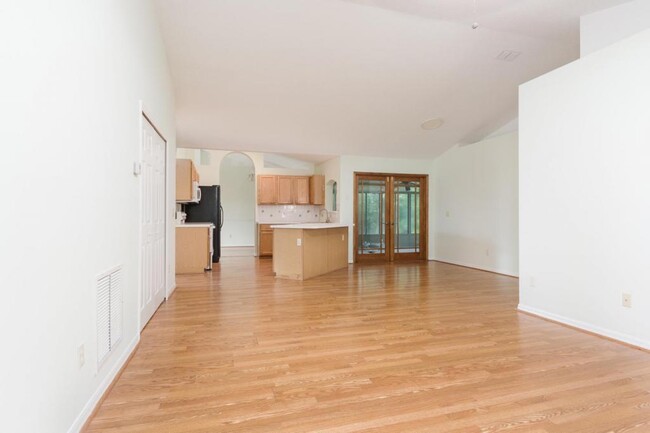 Building Photo - 2058 FOREST GATE DRIVE