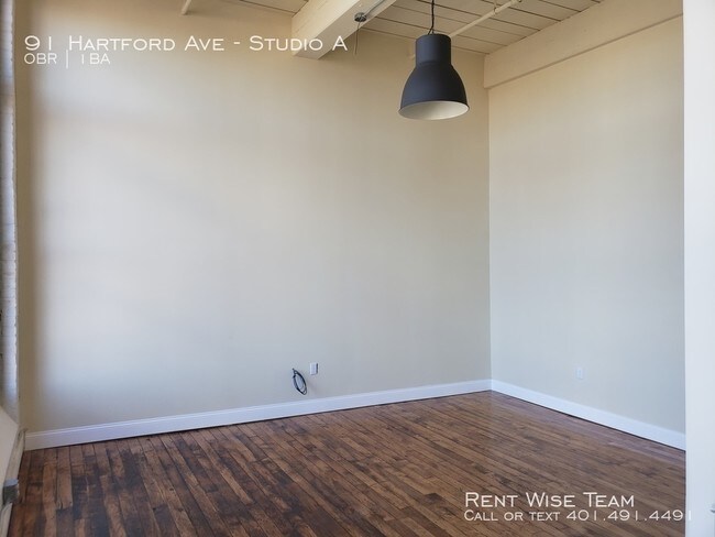 Foto del edificio - 91 Hartford Ave