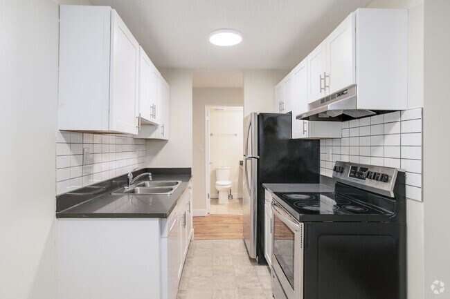 1 chambre, 1 salle de bain - 670 pi² - Cuisine - Gatensbury Apartments