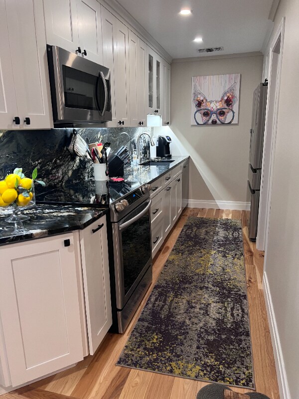 Foto del edificio - 200 Lakefront Blvd