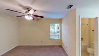 Interior Photo - Arbors at Lee Vista