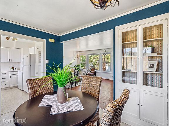 Foto del edificio - 3 br, 1 bath Condo - 3851 Alabama Avenue C