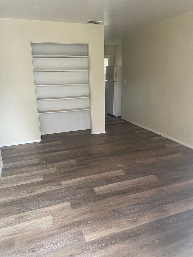 Foto del edificio - 1733/1737 Grove St S