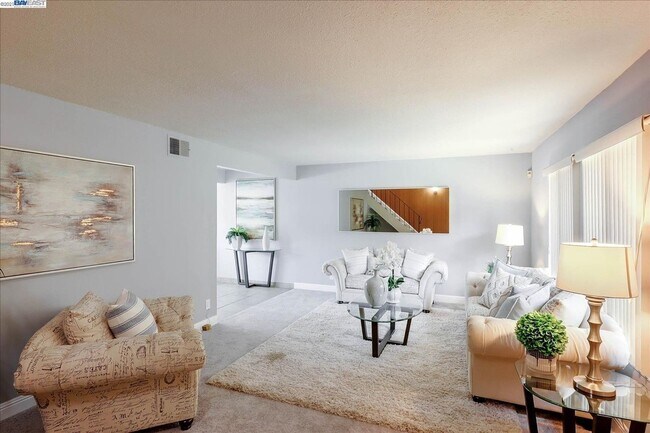 Foto del edificio - $1,000 MOVE IN SPECIAL!!! 4 Bedroom/ 3 Bat...