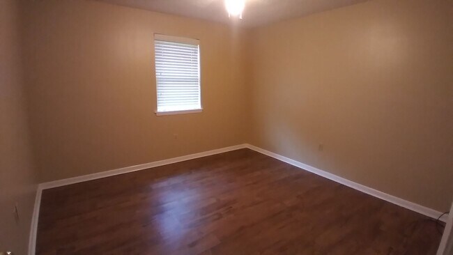 Building Photo - 19 Hartwell Pl