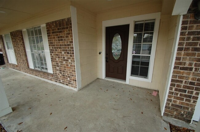 Building Photo - 3338 Walhalla Dr