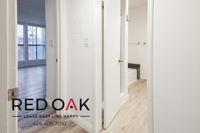 Foto del edificio - Spectacular and Spacious One Bedroom with ...