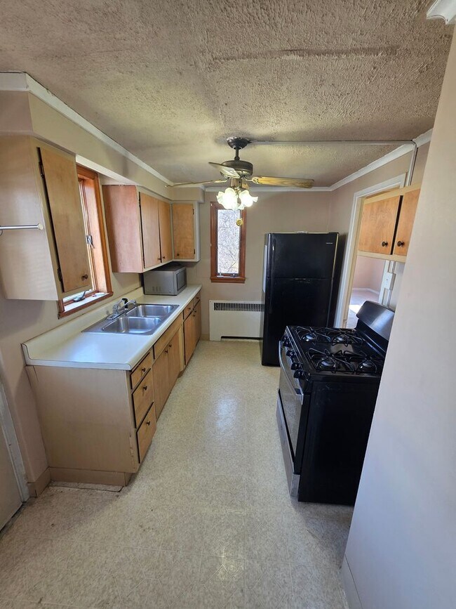Photo - 3-bedroom, 1-bath home in Clairton, PA