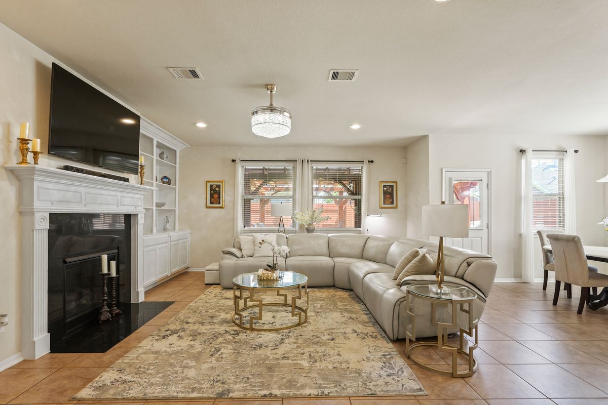 Foto principal - 269 Westwood Dr