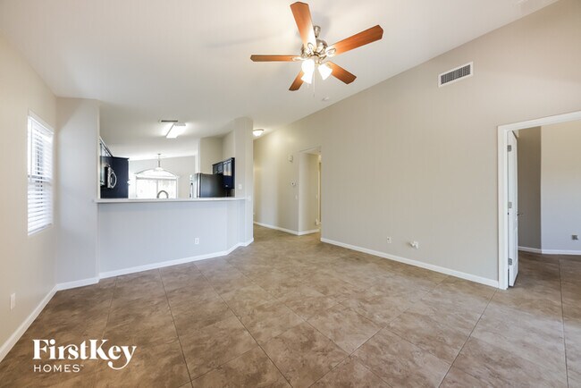 Foto del edificio - 5346 W Jessica Ln