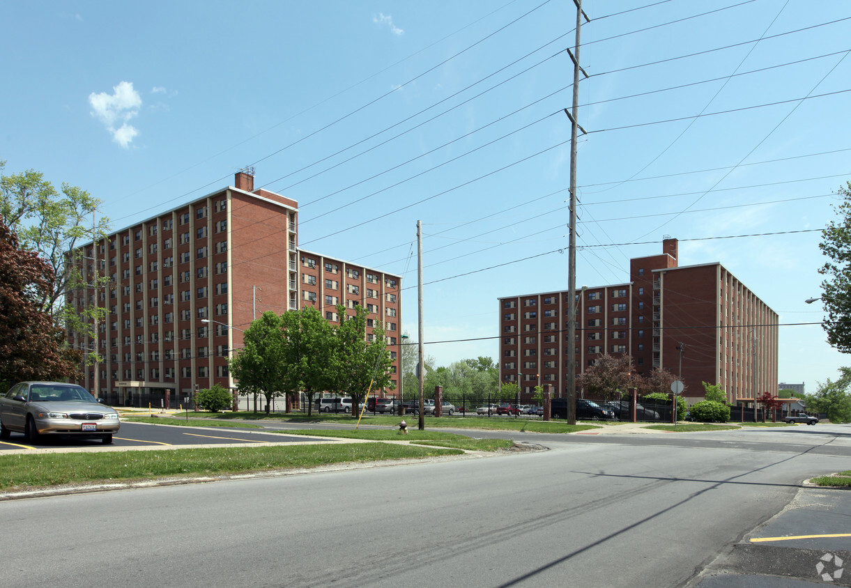 Foto del edificio - Riverview Apartments
