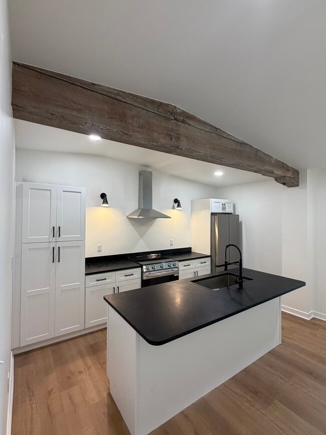 Building Photo - The Warehouse At Calhoun - RESIDENTIAL