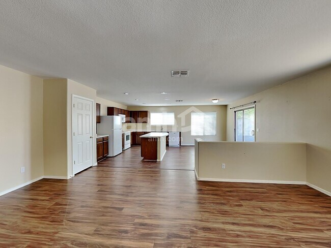 Foto del edificio - 25788 W Nancy Ln