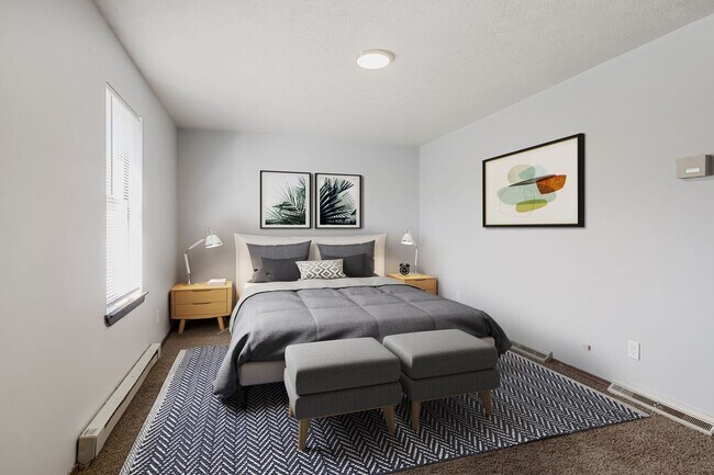 Building Photo - Near the Cardinal Greenway