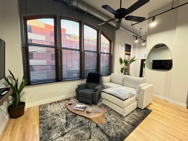 Foto del edificio - 338 Grove St