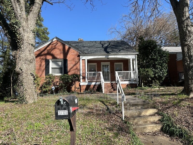 Photo - 3706 Turrentine Street
