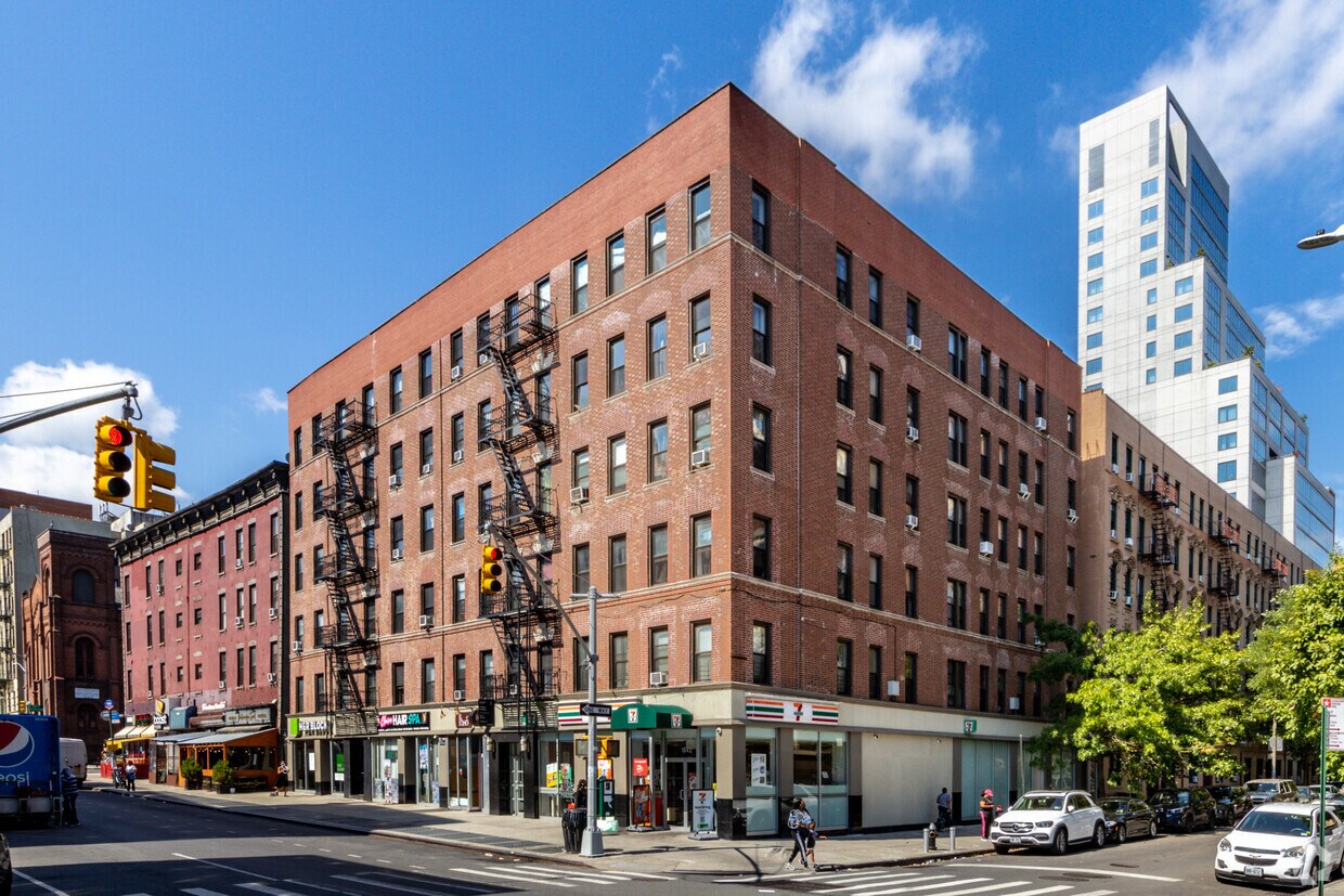 Foto del edificio - 1636-1648 Lexington Ave