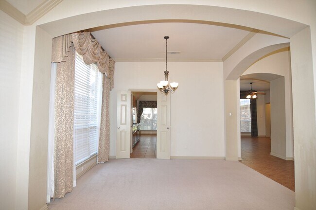 Building Photo - Stunning 4-2-2 in Ft. Worth – Keller ISD!