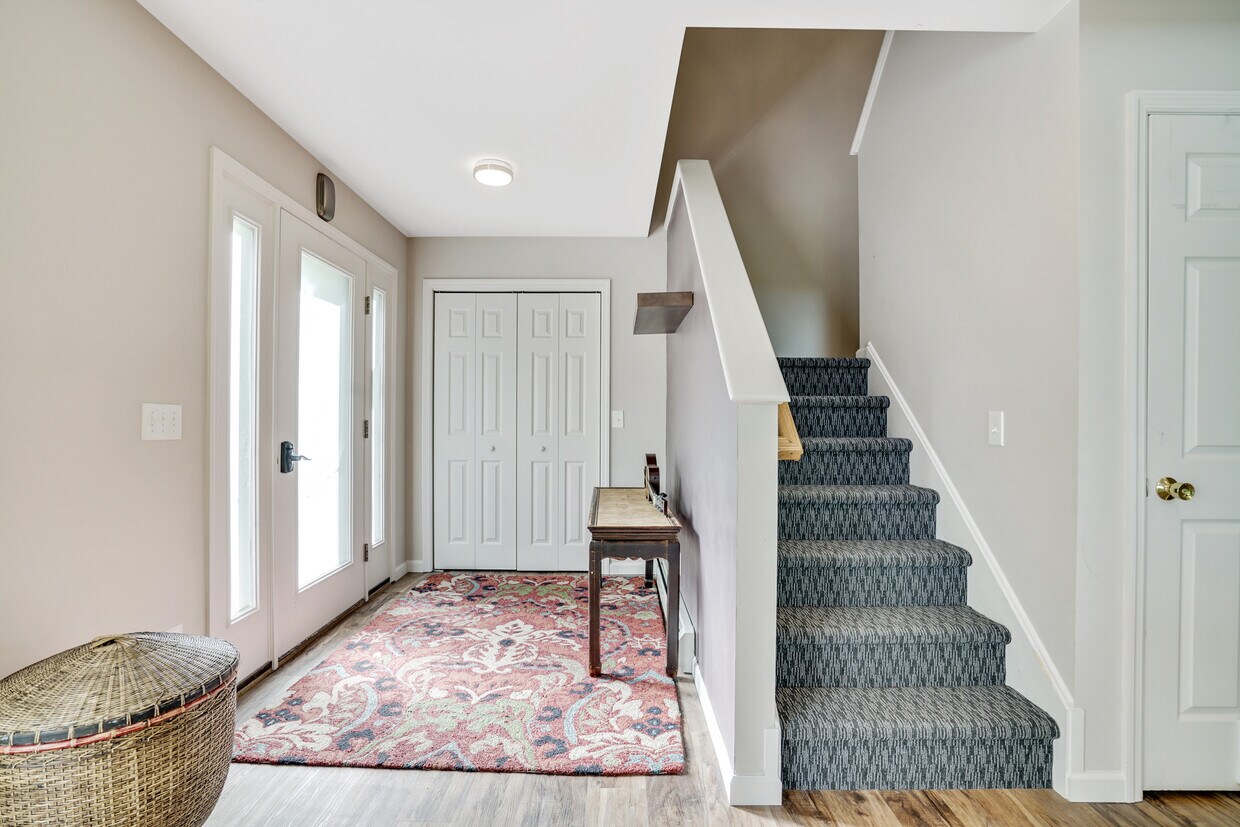 30 Old Indian Spring Rd, Byram Township, NJ 07821 House Rental in