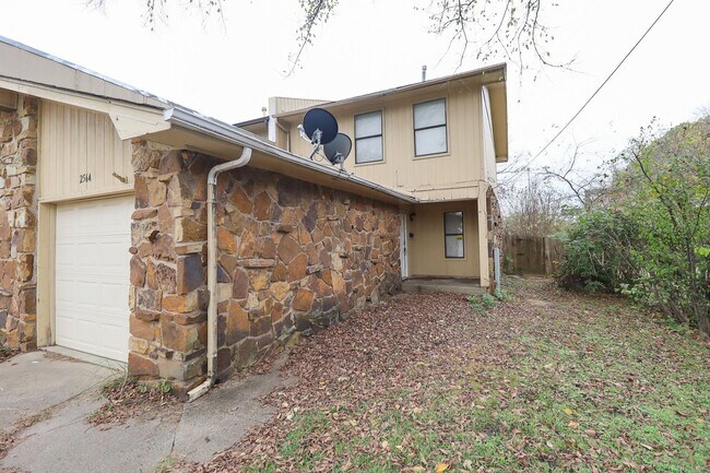 Foto del edificio - 2564 S Jamestown Ave