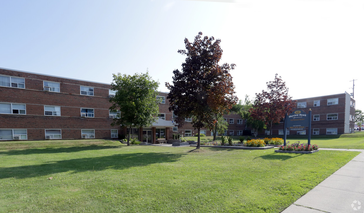 Building Photo - Hawk Suites