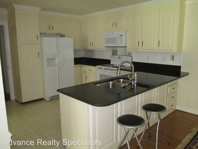 Building Photo - 2 br, 2.5 bath House - 9035 Wood Sorrel Drive