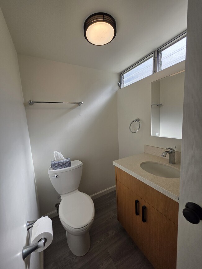 Foto del edificio - 350 Aoloa St