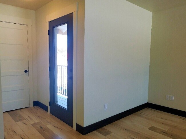 Foto del edificio - 138 Jewel Basin Ct