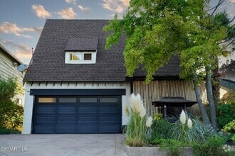 Building Photo - 669 Benson Way