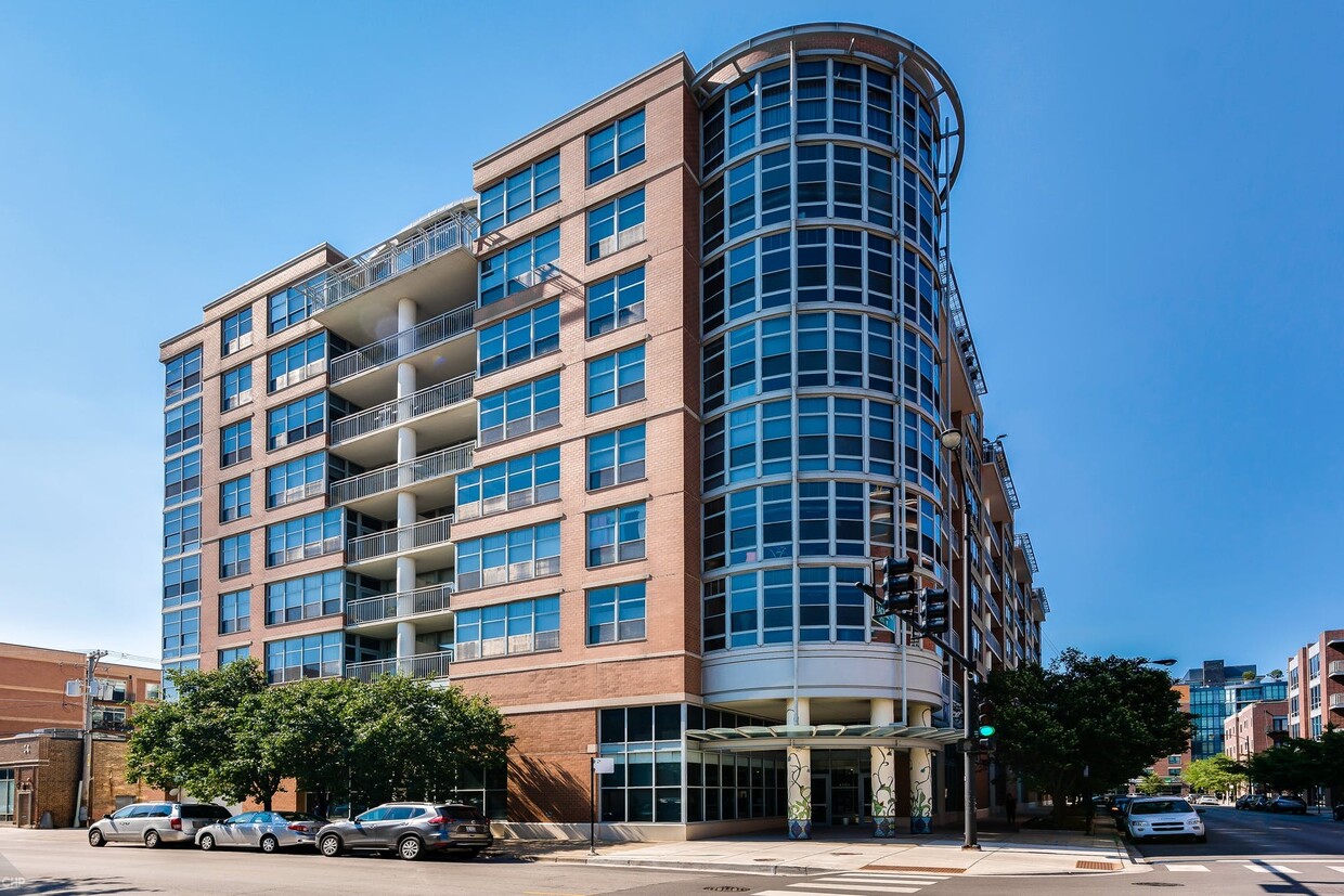 Foto principal - 1200 W Monroe St