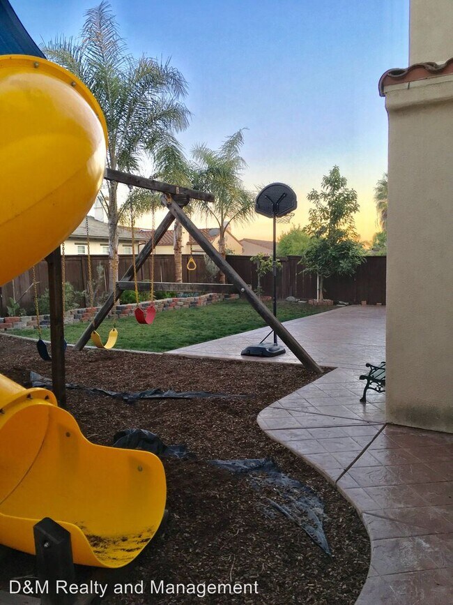 Foto del edificio - 4 br, 3.5 bath House - 1449 Agate Creek Way